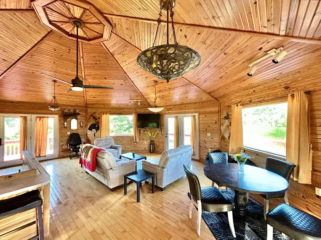 7485 State Highway 1675 Somerset KY 42501