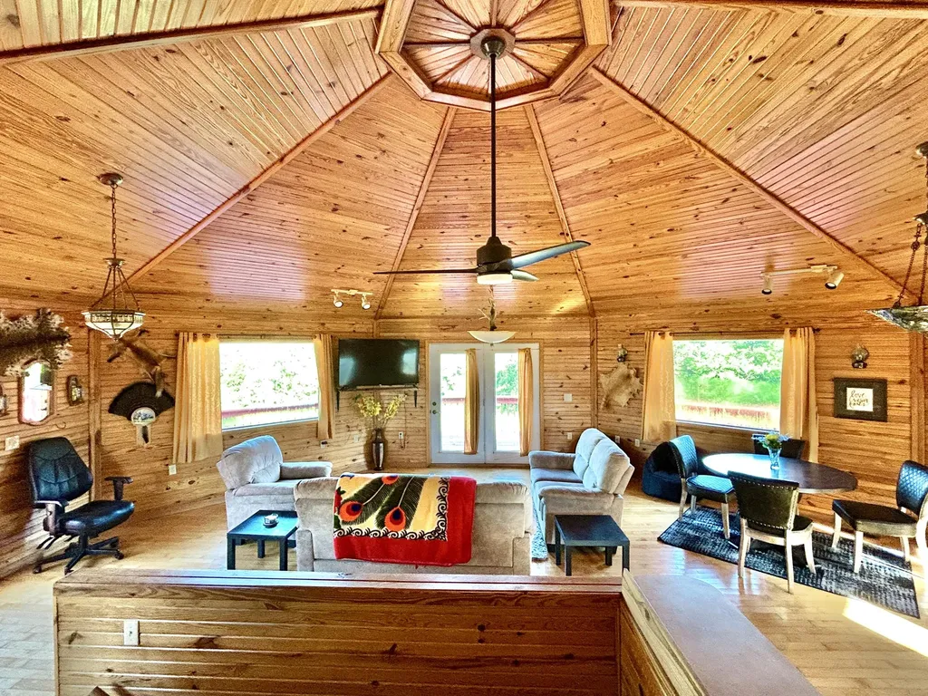 7485 State Highway 1675 Somerset KY 42501