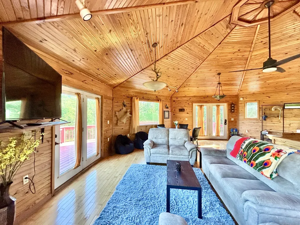 7485 State Highway 1675 Somerset KY 42501