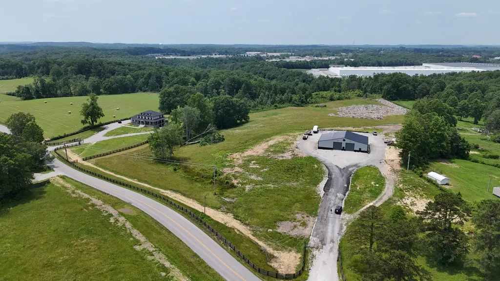 1069 Sinking Creek Road London KY 40741