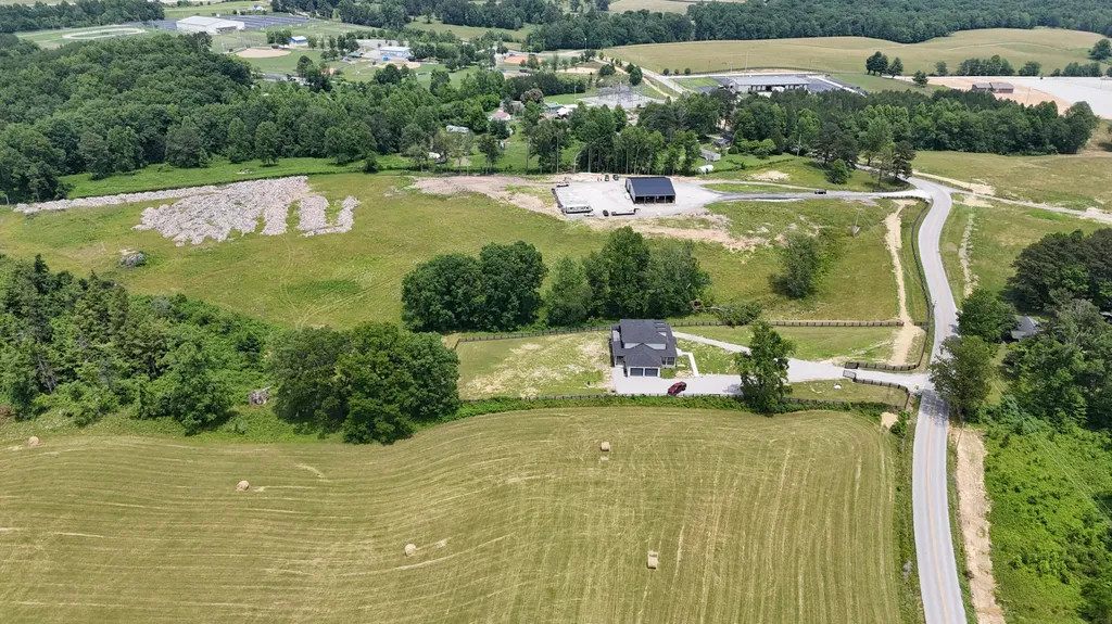 1069 Sinking Creek Road London KY 40741