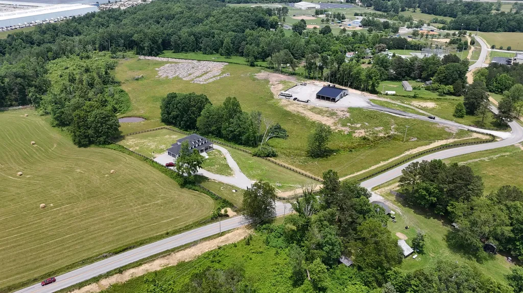 1069 Sinking Creek Road London KY 40741