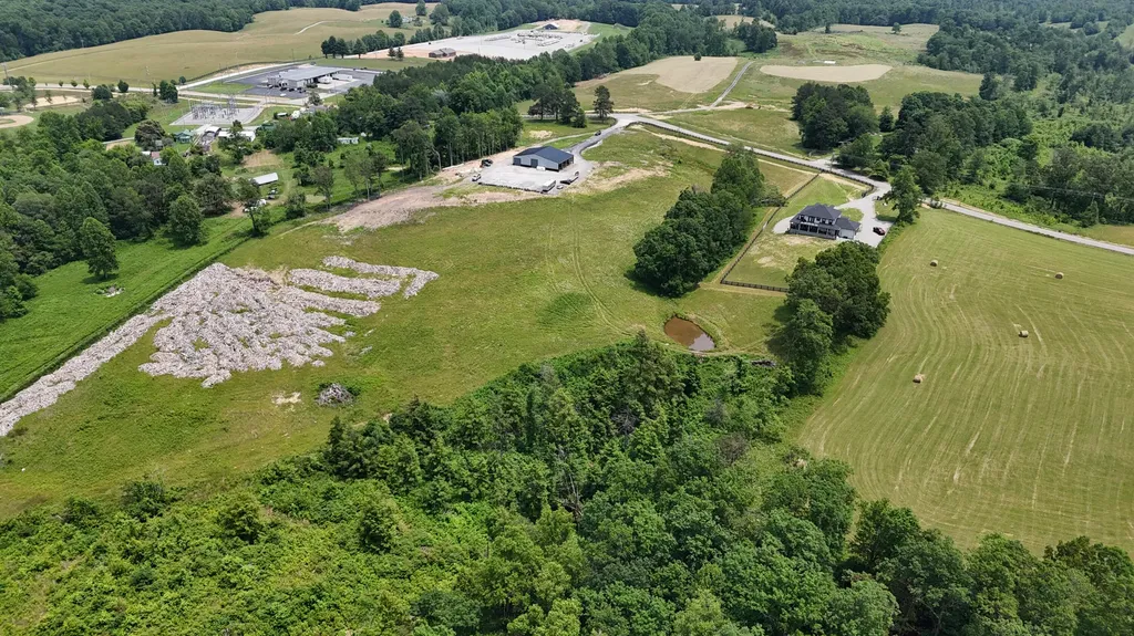 1069 Sinking Creek Road London KY 40741