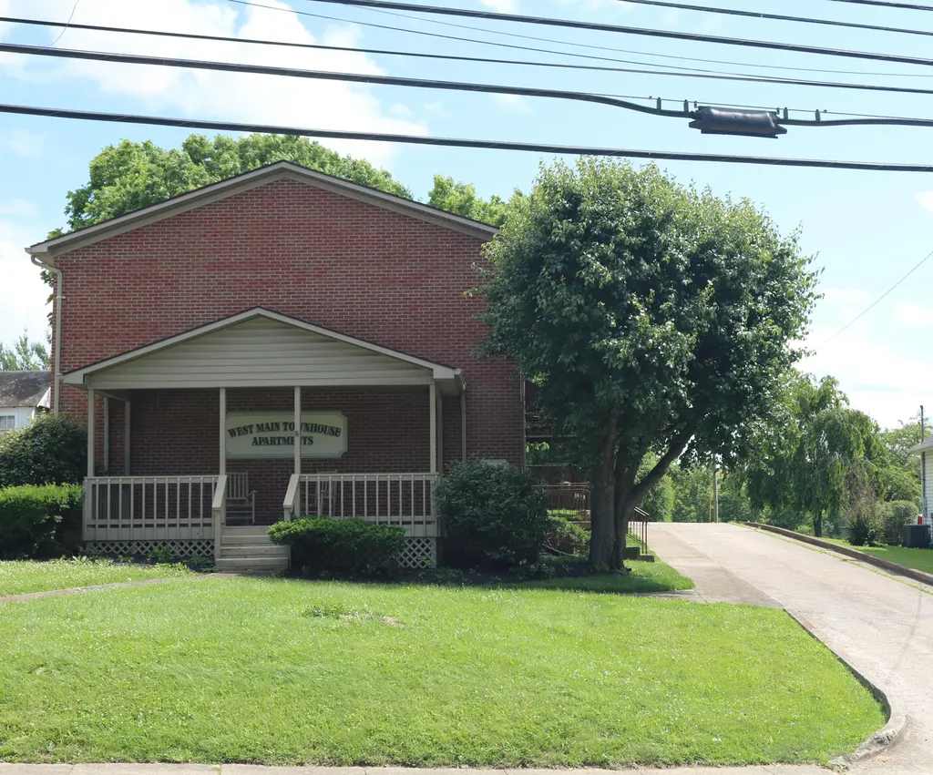 382 W Main Street Carlisle KY 40311