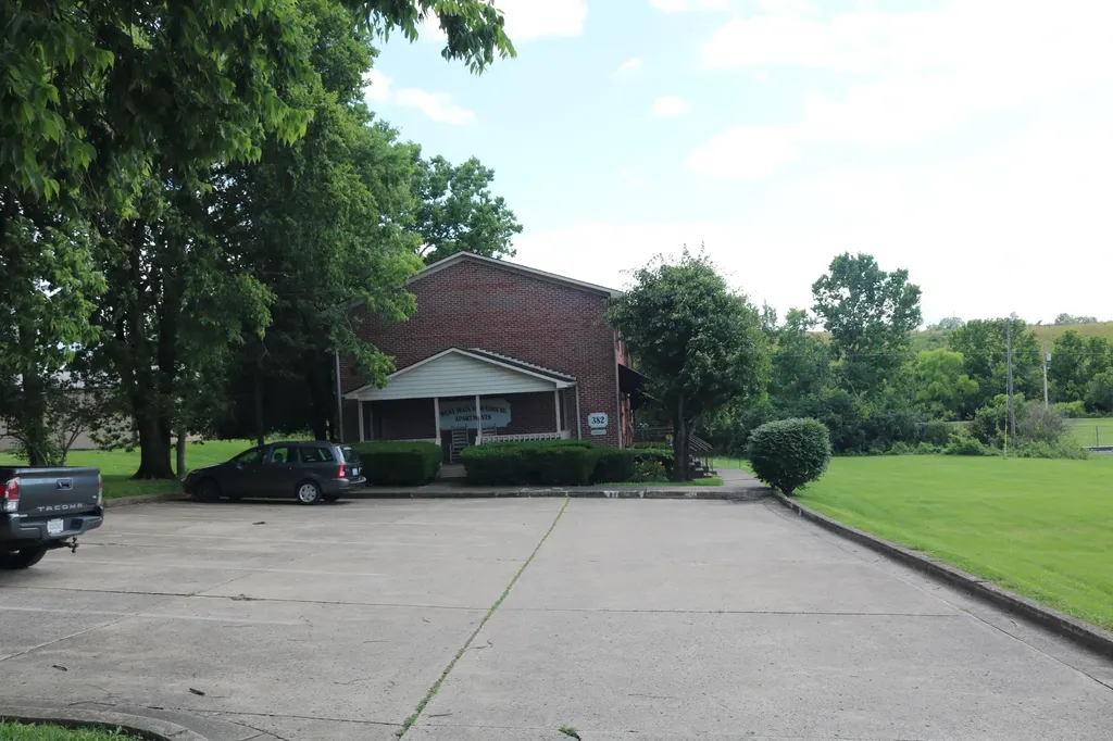 382 W Main Street Carlisle KY 40311