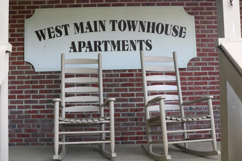 382 W Main Street Carlisle KY 40311