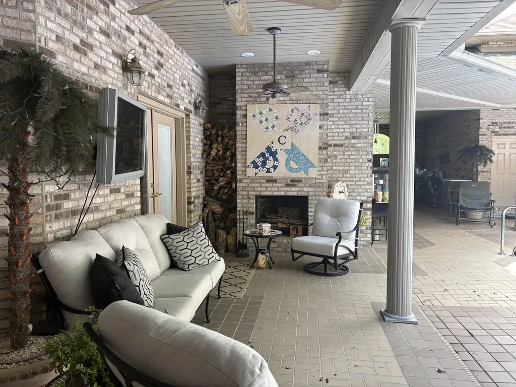 260 Beech Fork Boulevard Clay City KY 40312