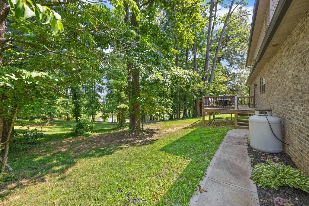 162 Summer Breeze Drive Somerset KY 42503