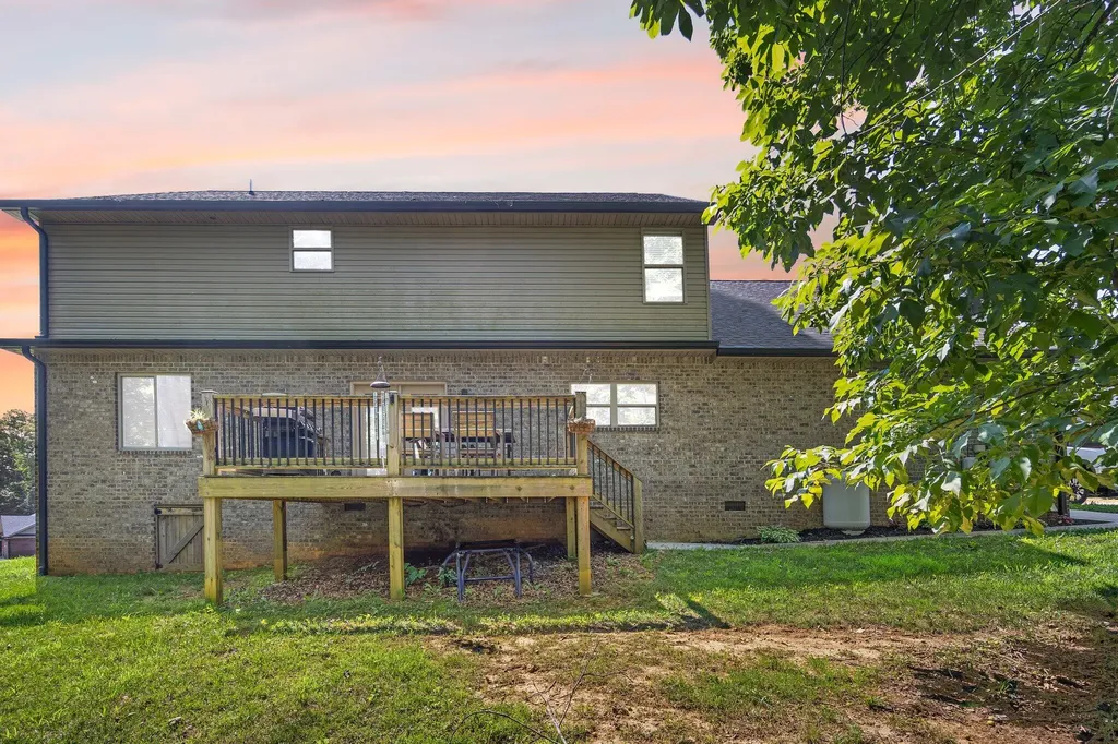 162 Summer Breeze Drive Somerset KY 42503