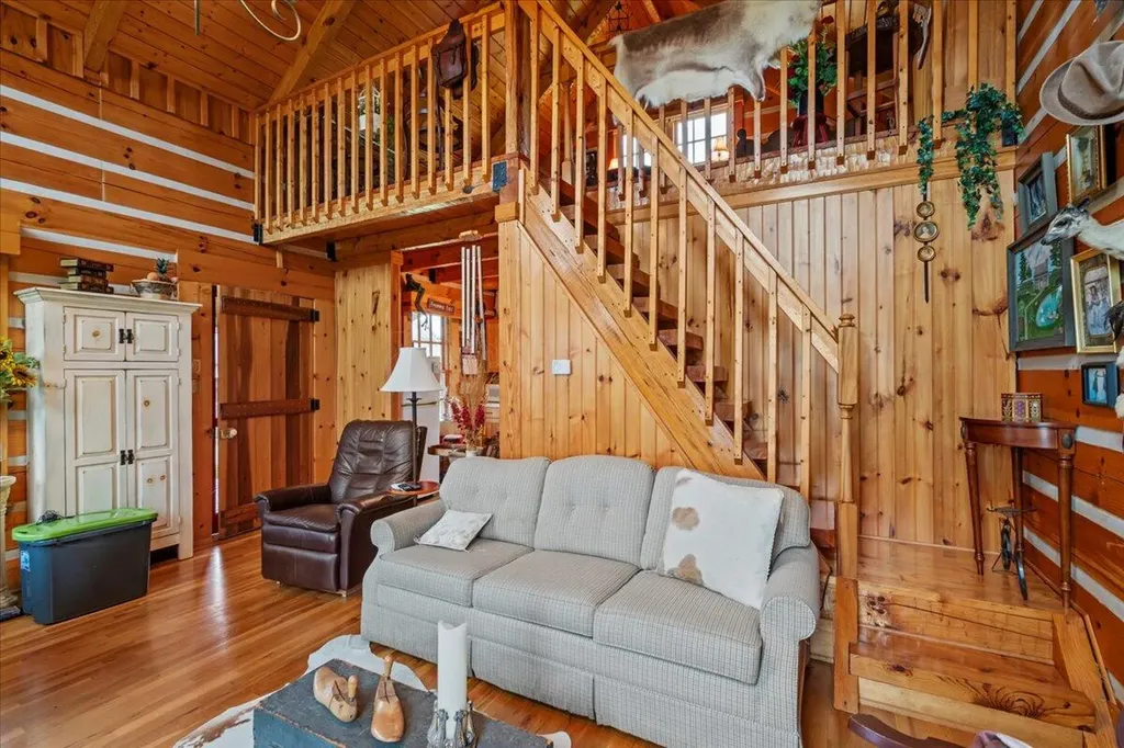 5045 Van Meter Road Winchester KY 40391