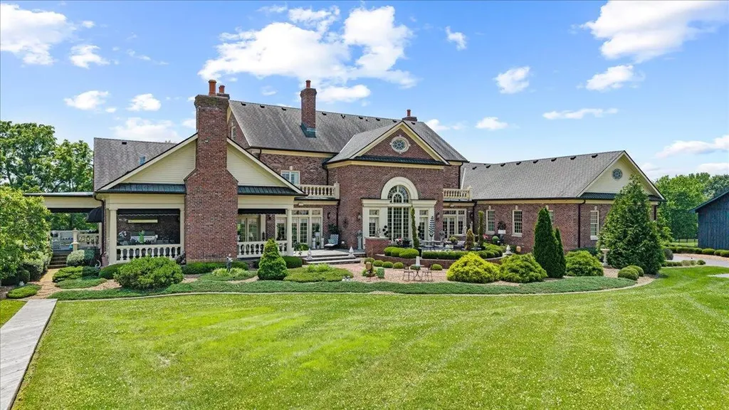 5045 Van Meter Road Winchester KY 40391