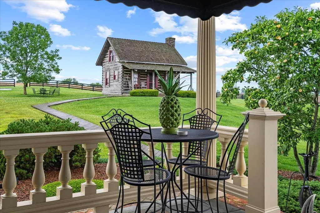 5045 Van Meter Road Winchester KY 40391