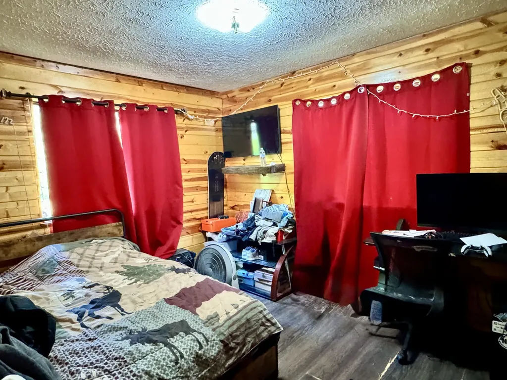 135 Mt Hope Road Morehead KY 40351