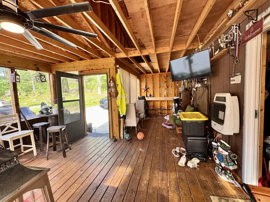 135 Mt Hope Road Morehead KY 40351