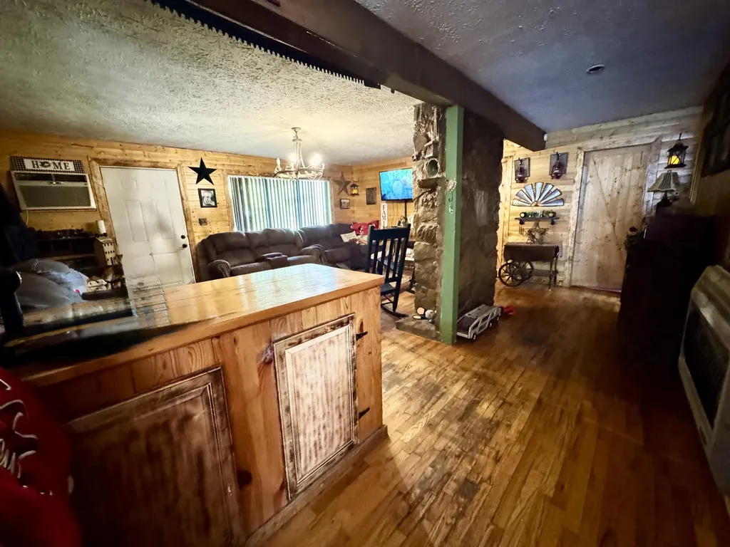 135 Mt Hope Road Morehead KY 40351
