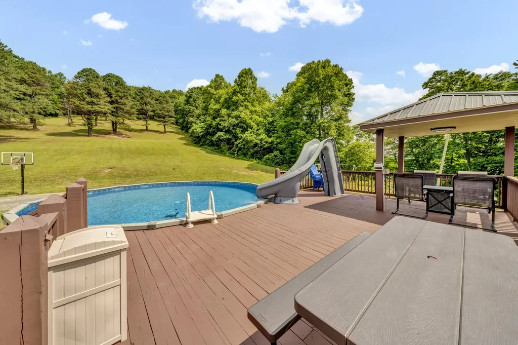 72 Blevins Lane Vanceburg KY 41179