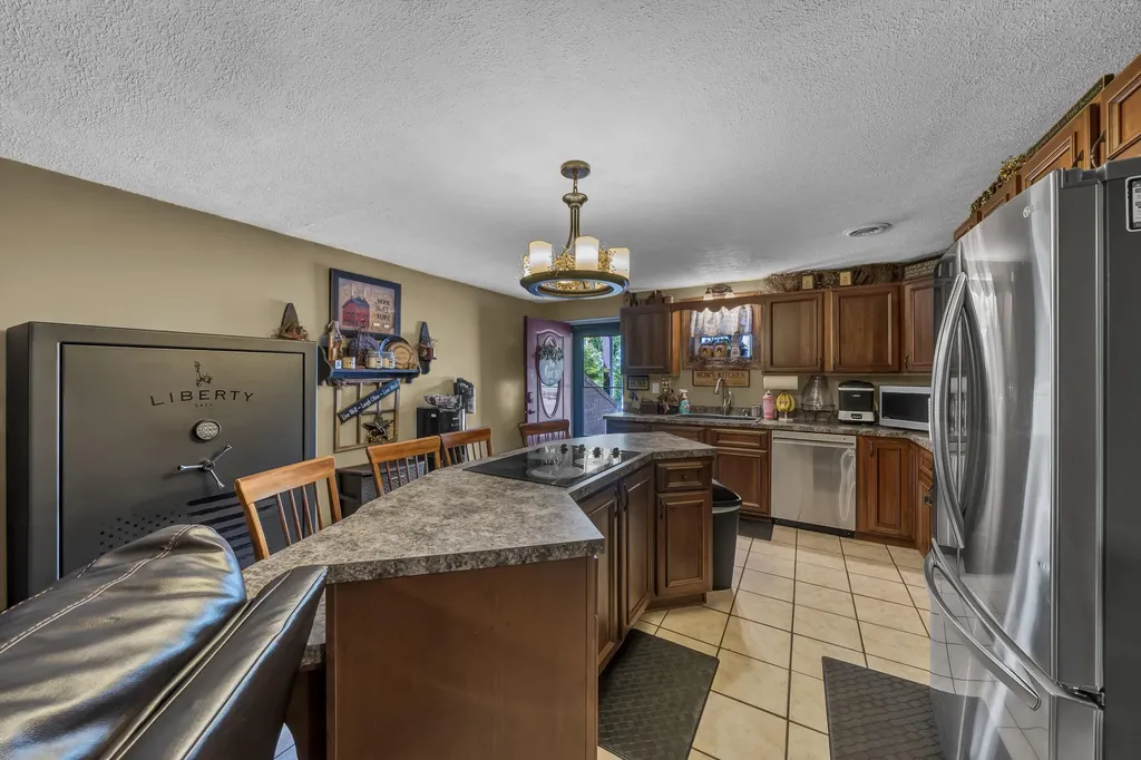 72 Blevins Lane Vanceburg KY 41179