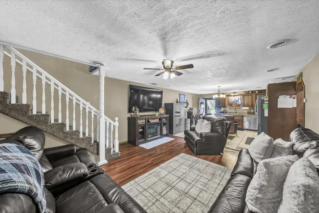 72 Blevins Lane Vanceburg KY 41179