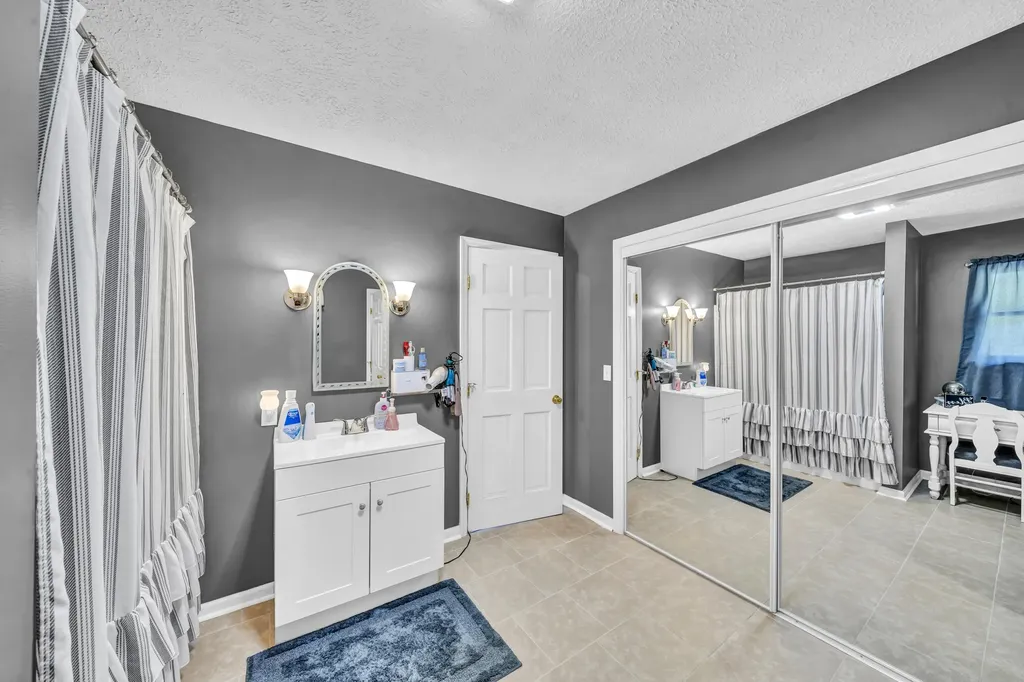72 Blevins Lane Vanceburg KY 41179