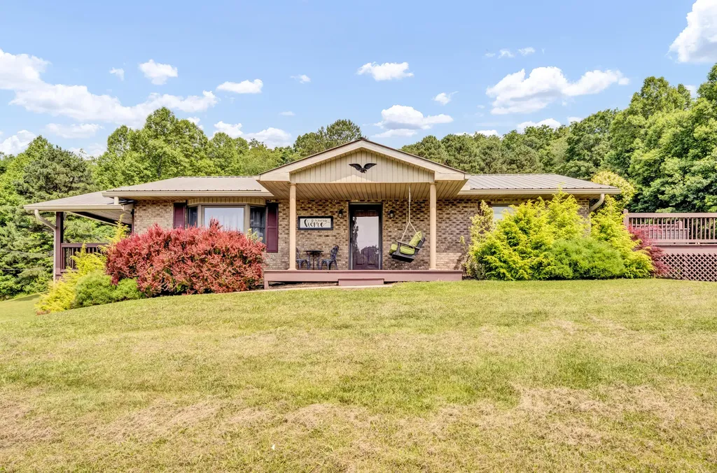 72 Blevins Lane Vanceburg KY 41179
