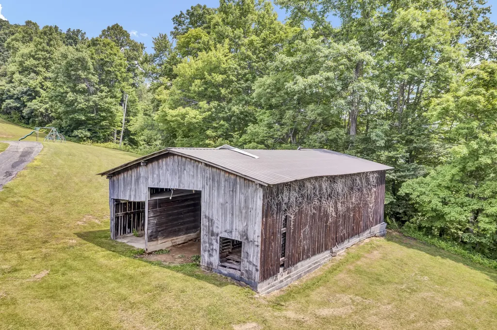 72 Blevins Lane Vanceburg KY 41179