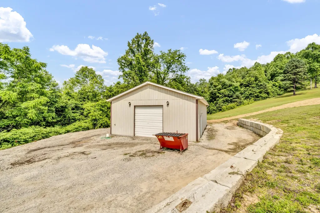 72 Blevins Lane Vanceburg KY 41179
