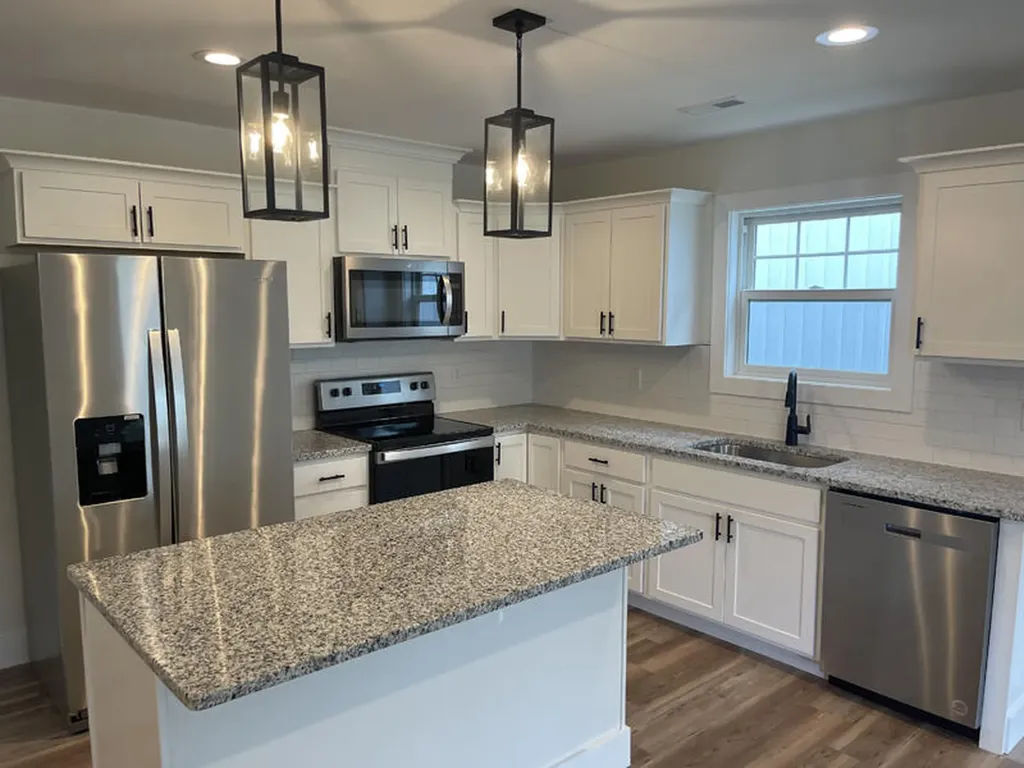 118 Highway 1611 Russell Springs KY 42642