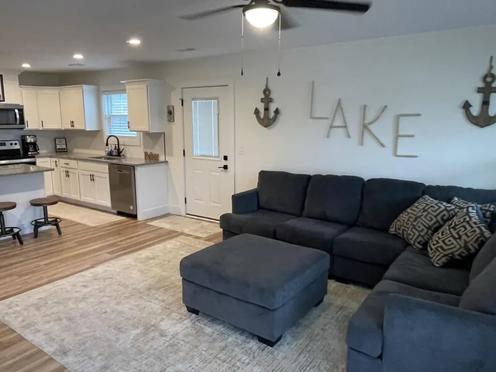 124 Highway 1611 Russell Springs KY 42642