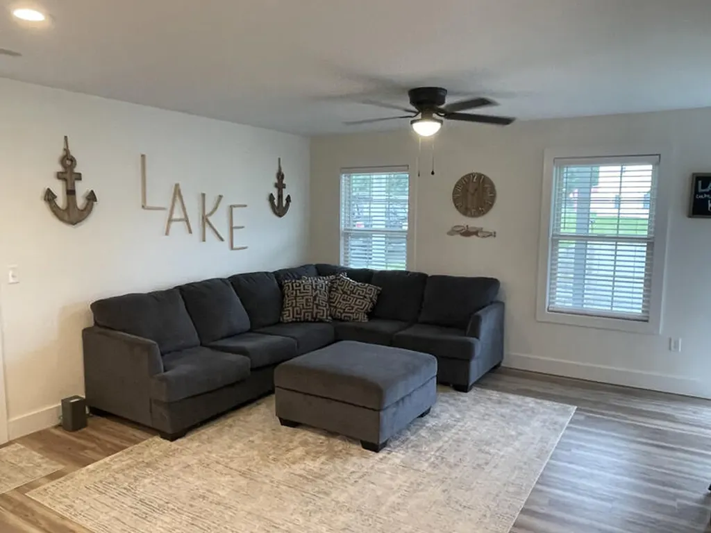 124 Highway 1611 Russell Springs KY 42642
