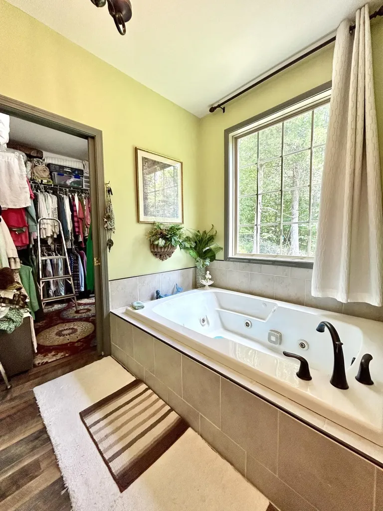 3296 Omega Park Road Somerset KY 42501