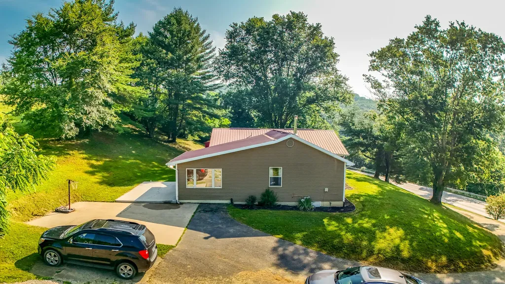 4887 Key 11 Cannon KY 40923