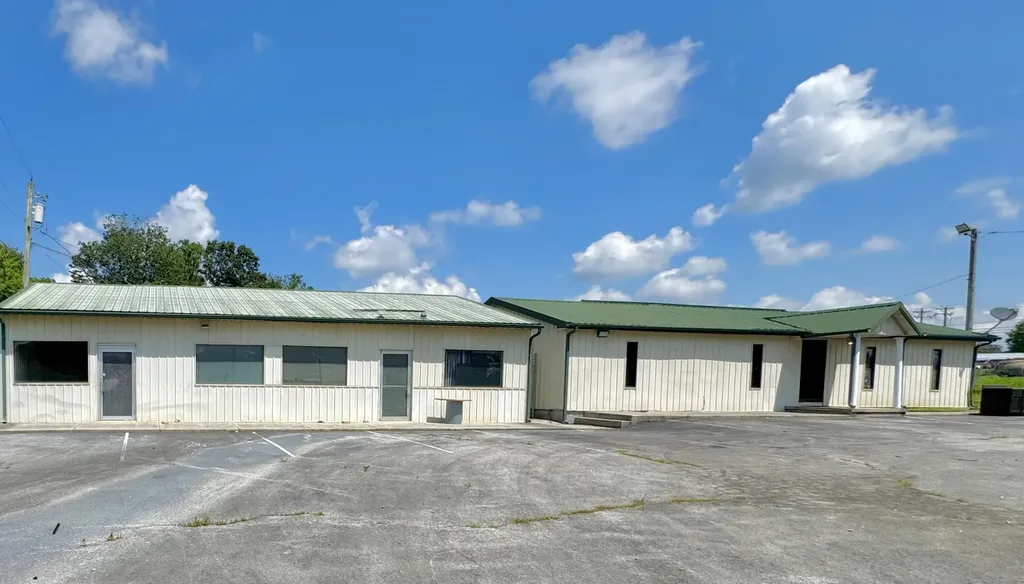 40 Glenview Road London KY 40741