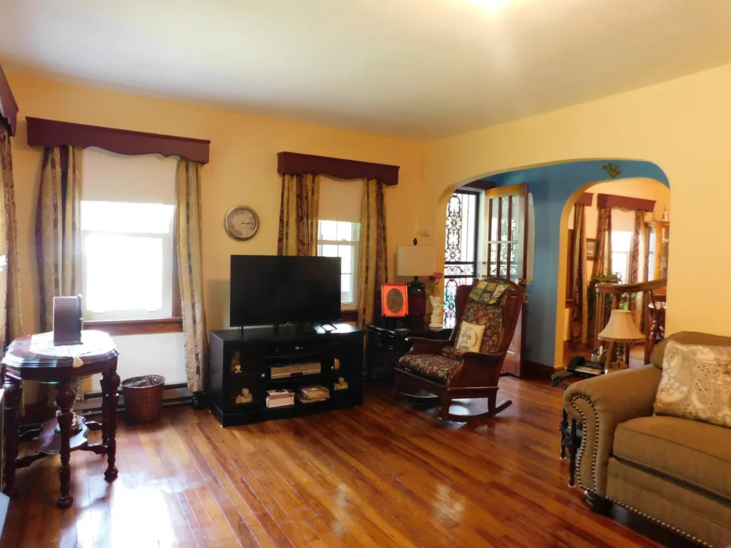 15718 Highway 522 Cumberland KY 40823