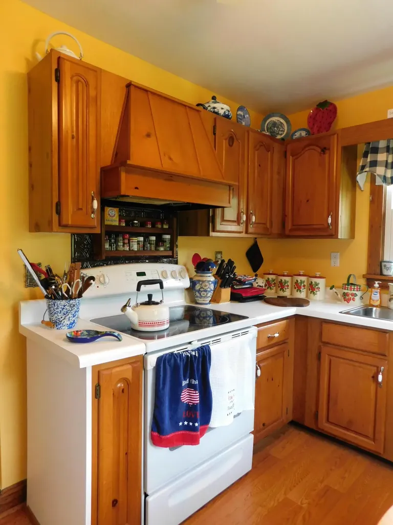 15718 Highway 522 Cumberland KY 40823