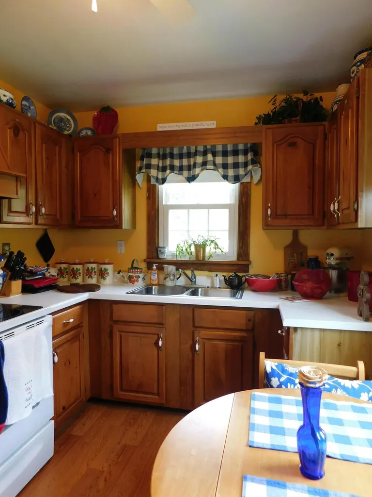 15718 Highway 522 Cumberland KY 40823
