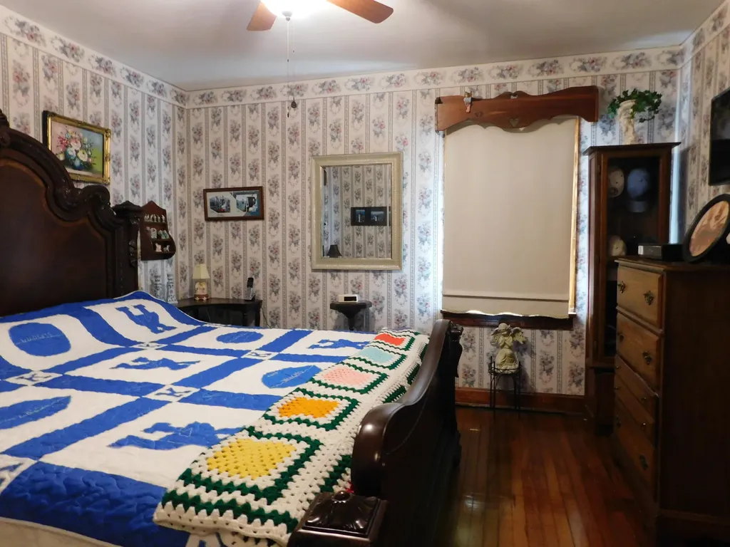 15718 Highway 522 Cumberland KY 40823