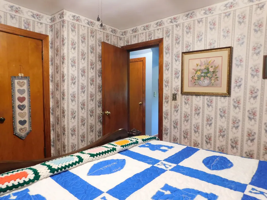 15718 Highway 522 Cumberland KY 40823