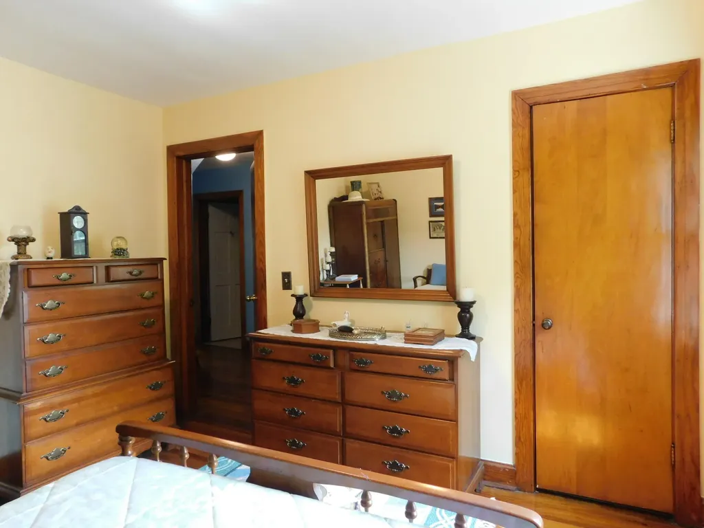 15718 Highway 522 Cumberland KY 40823