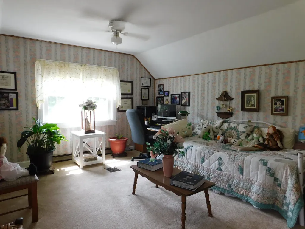 15718 Highway 522 Cumberland KY 40823