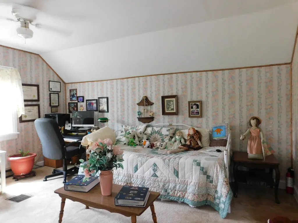 15718 Highway 522 Cumberland KY 40823