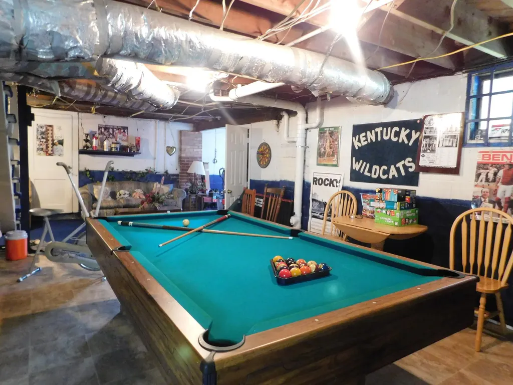 15718 Highway 522 Cumberland KY 40823