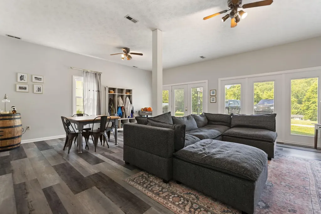 185 Pine Mountain Estate Road Pineville KY 40977
