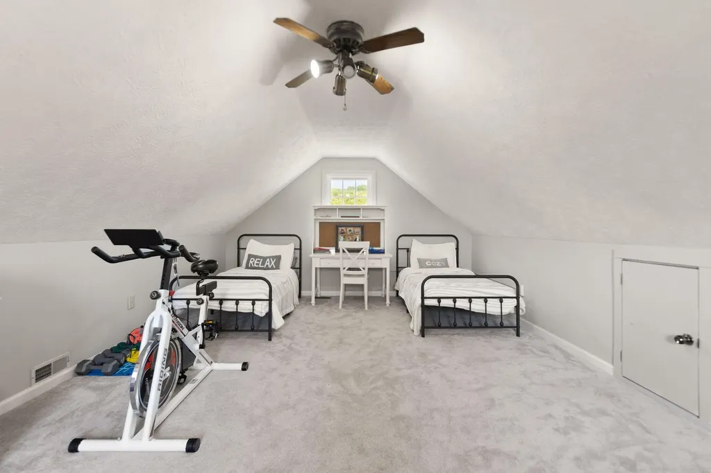 185 Pine Mountain Estate Road Pineville KY 40977