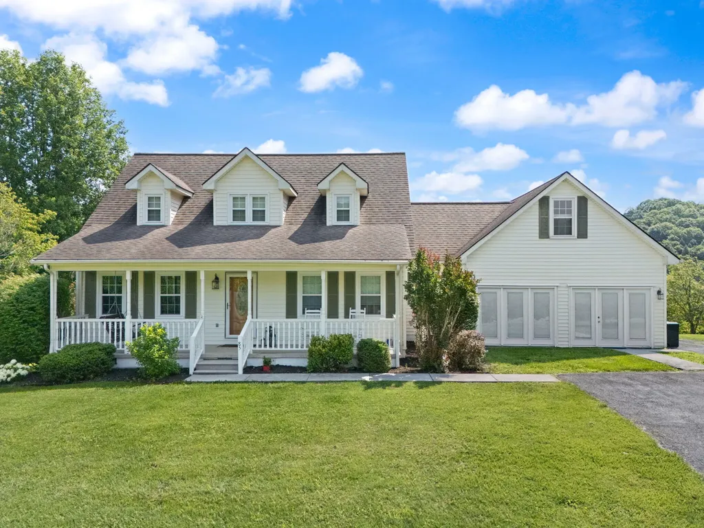 185 Pine Mountain Estate Road Pineville KY 40977