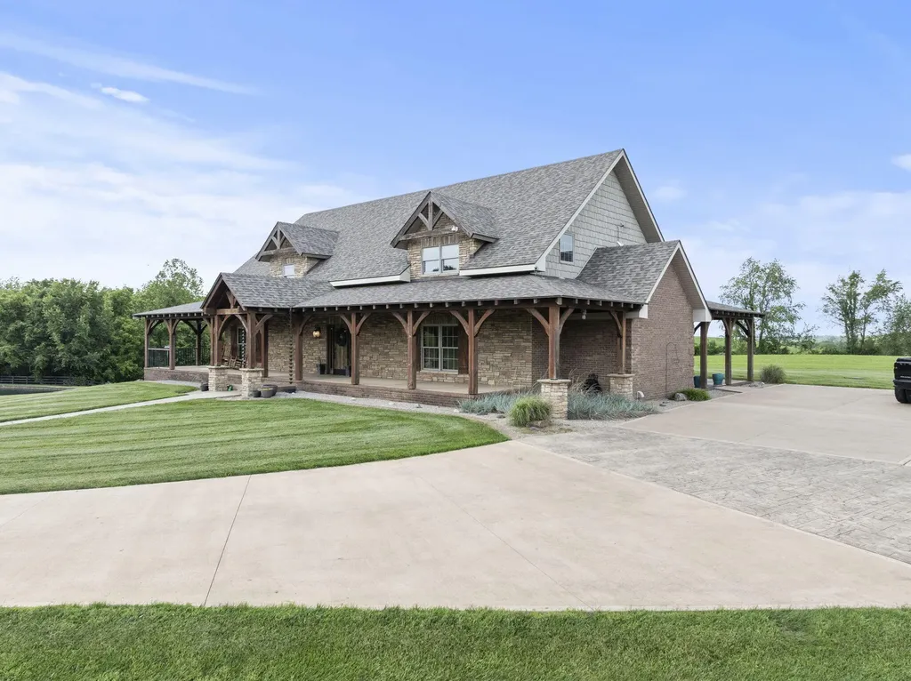 4111 Stanford Road Danville KY 40422