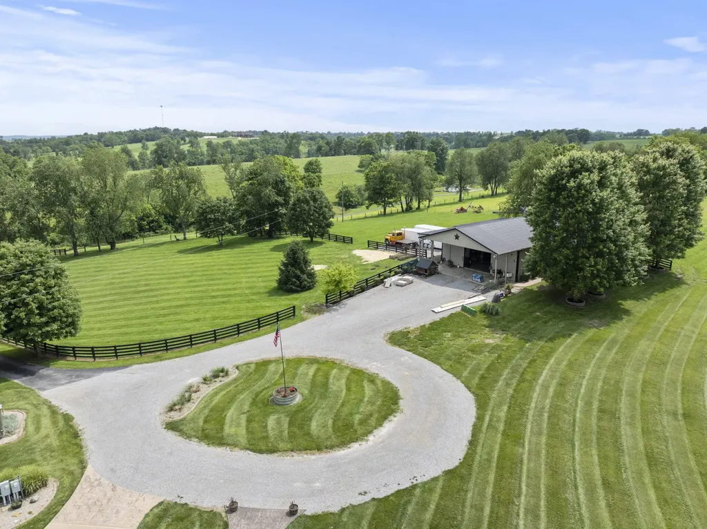 4111 Stanford Road Danville KY 40422