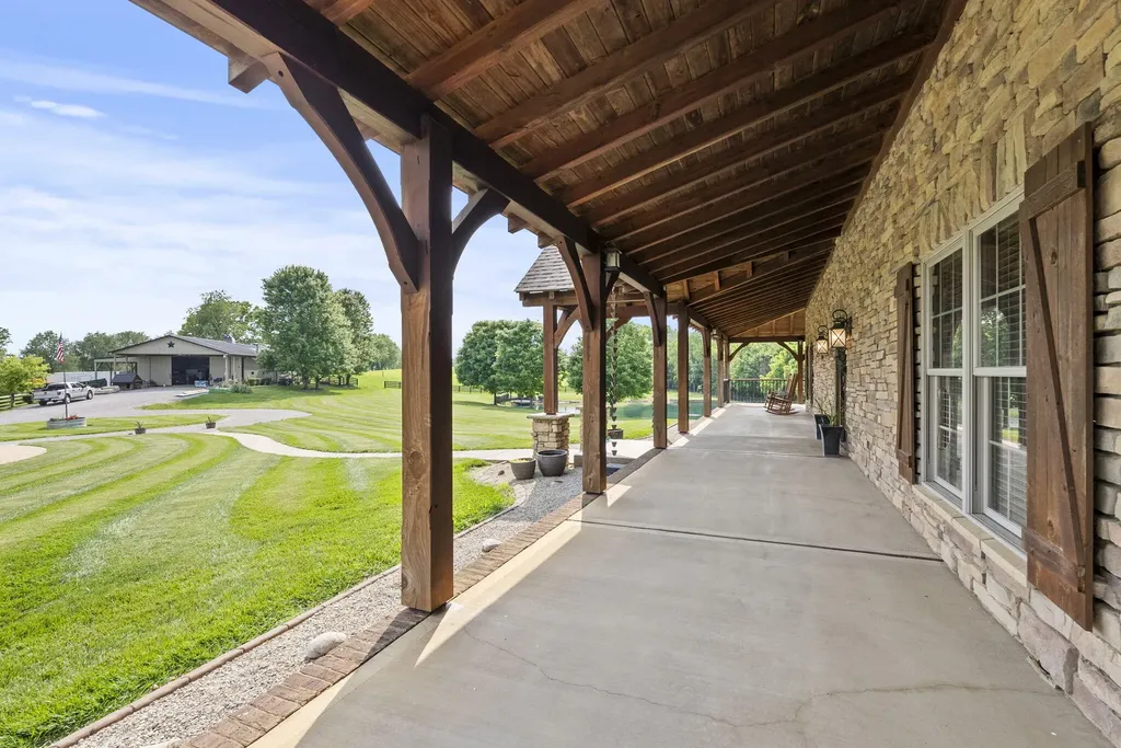 4111 Stanford Road Danville KY 40422