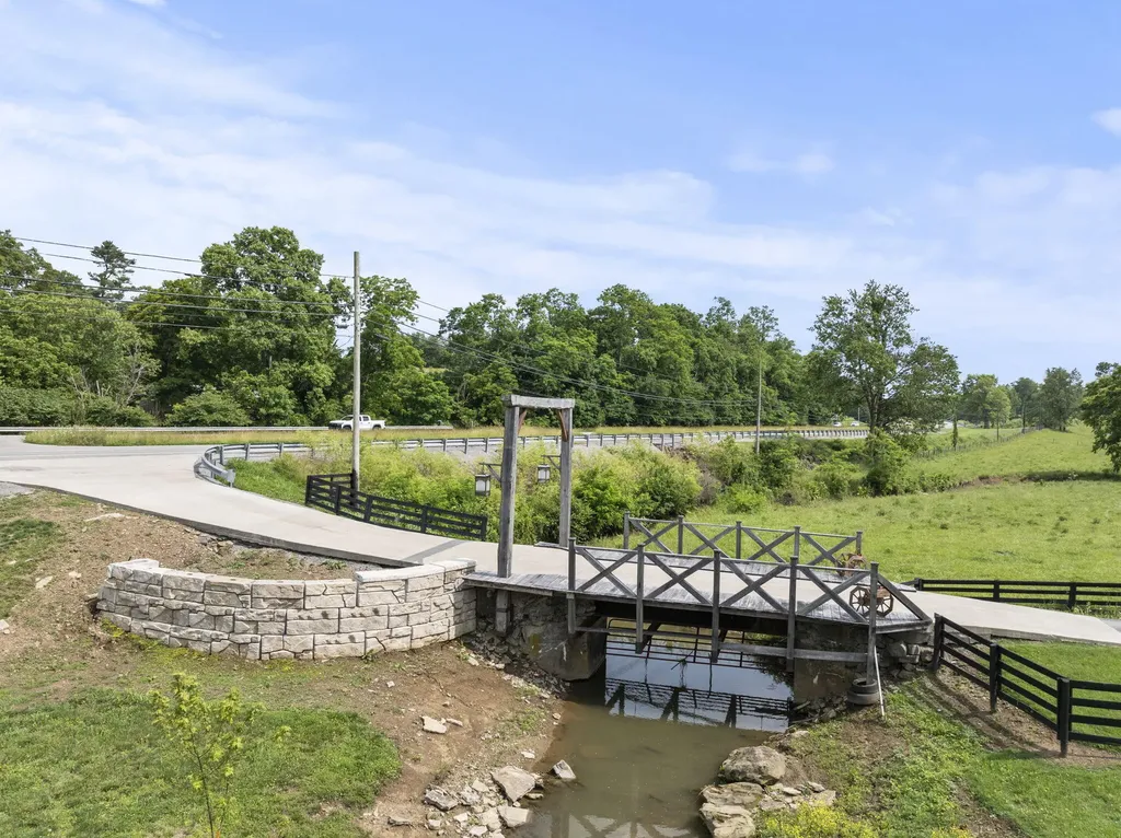 4111 Stanford Road Danville KY 40422