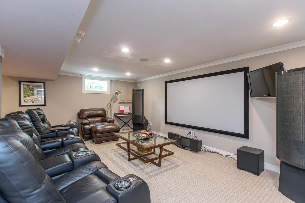 649 Lakeshore Drive Lexington KY 40502