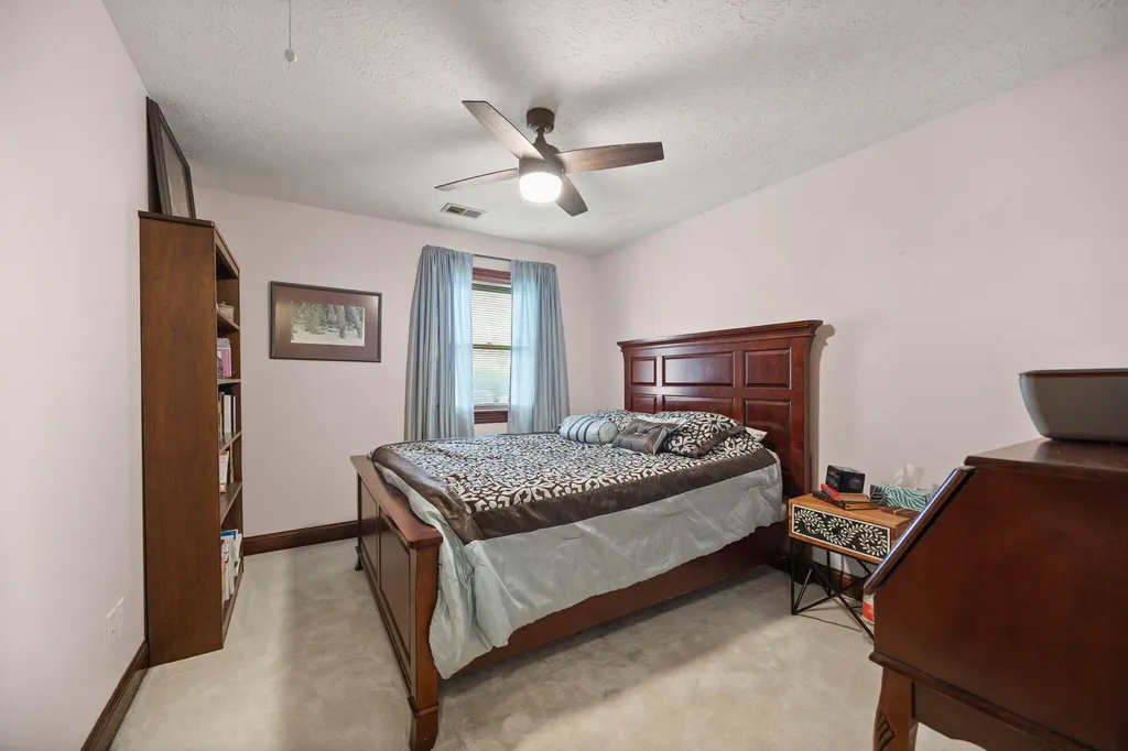 2295 Ky-92 Jamestown KY 42629